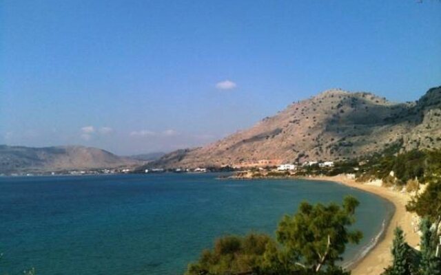 George Beach Studios & Villas