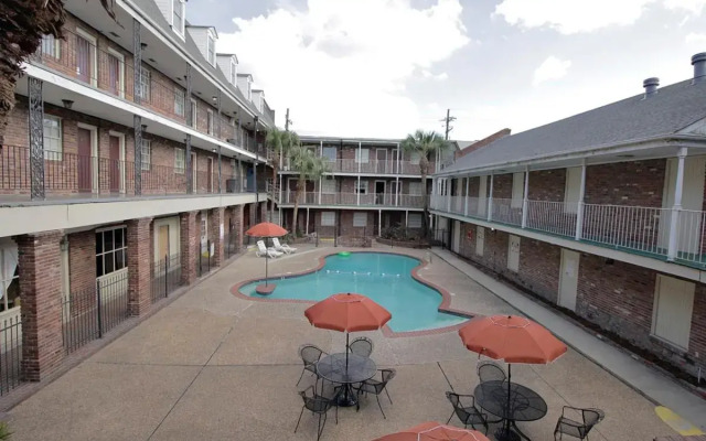 Midtown Hotel - Downtown New Orleans