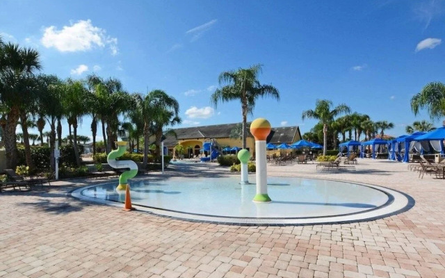 Candy Palm Holiday Home 4064