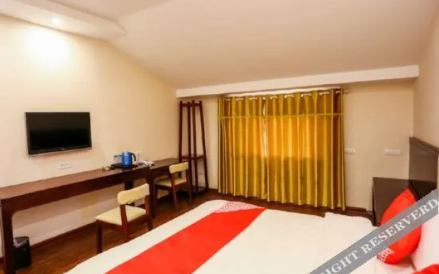Oyo Hongta Hotel