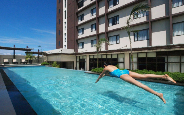 Seda Centrio - Newly Renovated