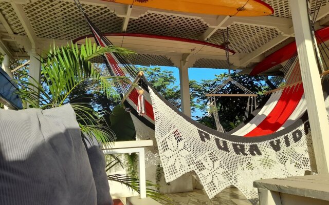Zulu Surf Hotel