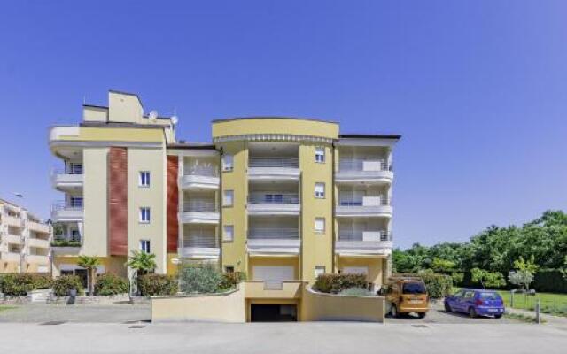 Apartments Adria