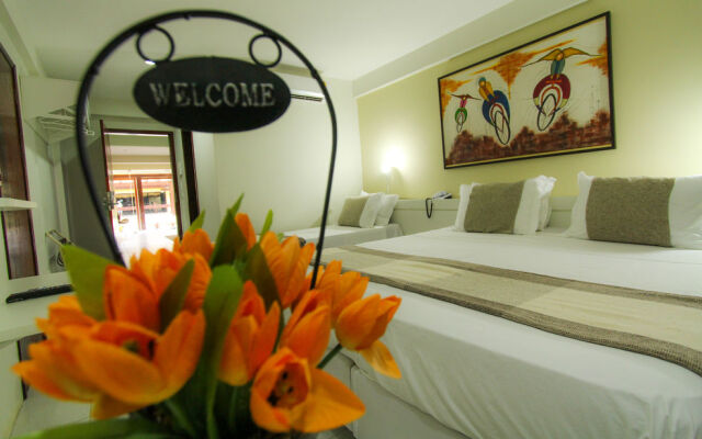 Orange Praia Hotel
