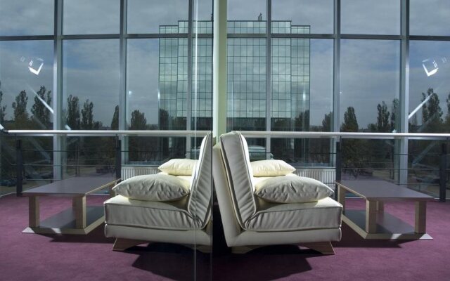 Cosmopolit Hotel