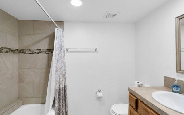 Sabino Canyon Overlook 2BR by Casago