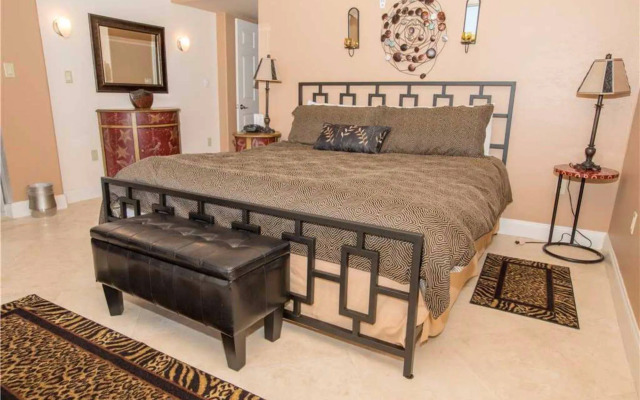 Shoreline Towers by Holiday Isle