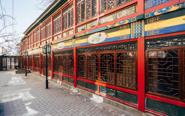 Redwall Hotel