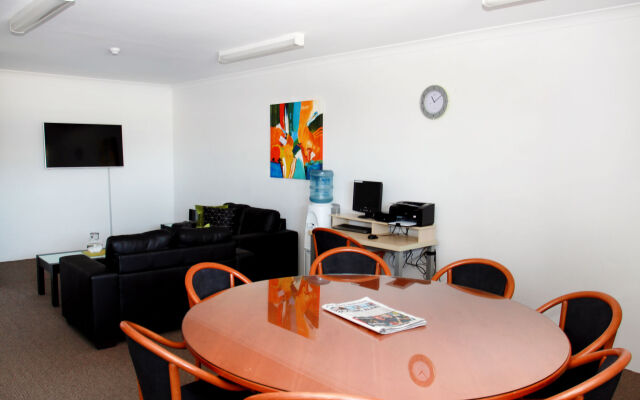 Perth Ascot Central Apartment Hotel