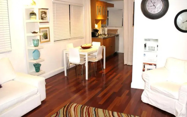 Sunset Apartment by Mediterraneo International