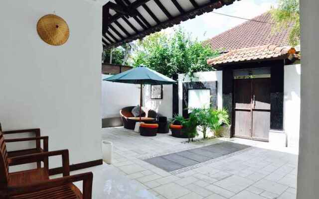 Jupiter Villa