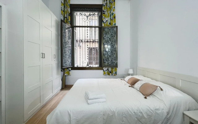 Stay U-nique Apartment Maurici Serrahima