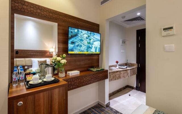 Snood Remaz Hotel
