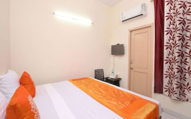 OYO 13007 Humble Residency