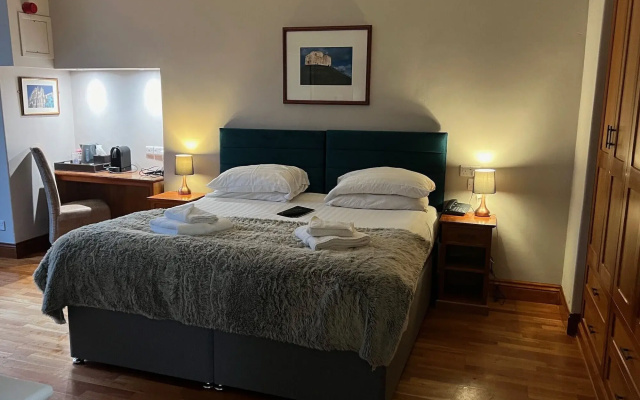 Hedley House Hotel