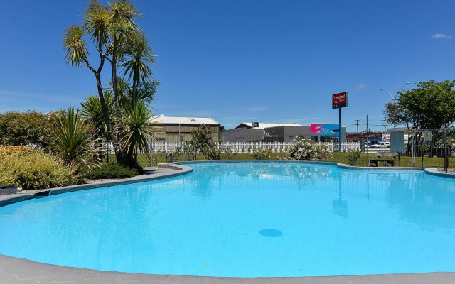 Cleveland Thermal Motel