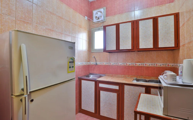 OYO 318 Azure Plaza Furnished Units