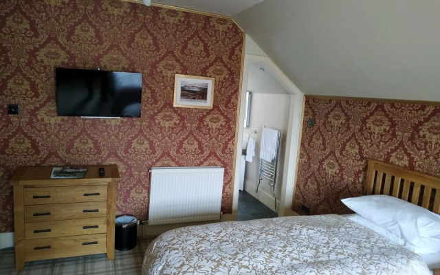 The Lodge Elgin