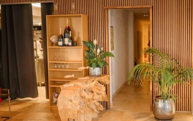 Hotel de la mer – Restaurant Tom Cariano