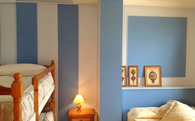 CR Los Cuatro Vientos - Mistral