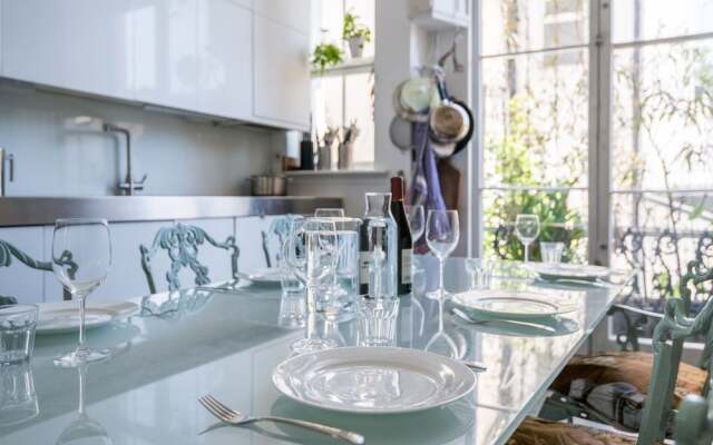 Stunning Paddington Home by Hyde Park