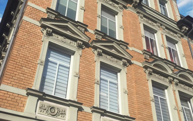 SPACE AGE Design-Luxus-Apartment, Terrasse, Zentral