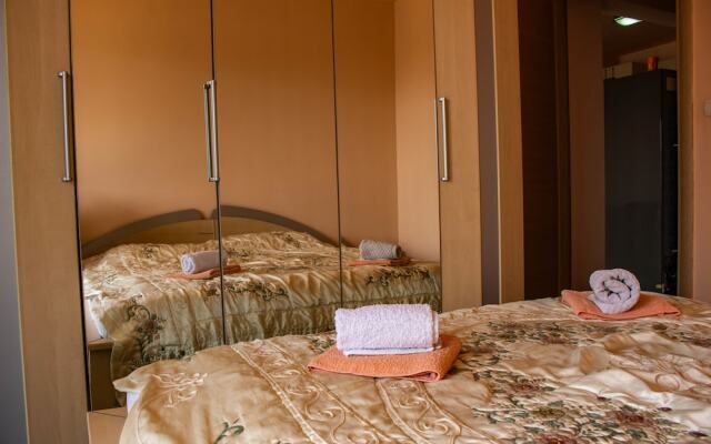 Sea Side Luxury Apartment