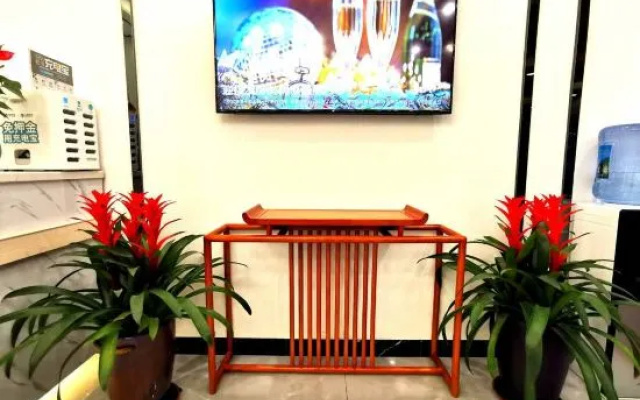 Guilin Huajianshe Fashion Homestay (Liangjiang International Airport)