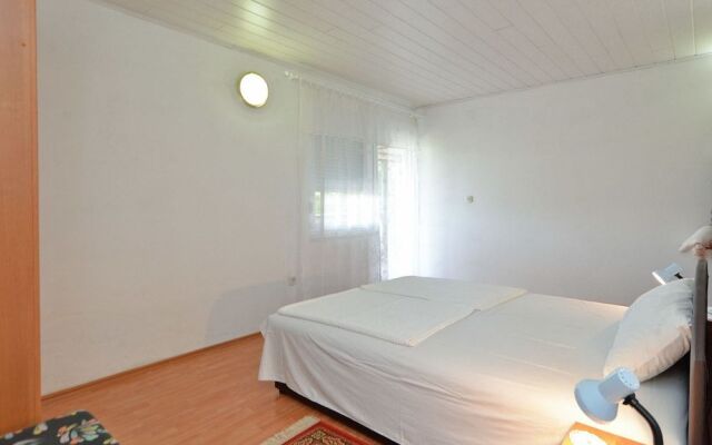 Apartment 1631
