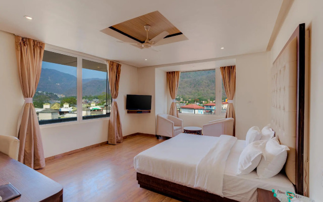 Hotel Vasundhara Palace Rishikesh