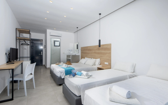 Aiora Aqua Resort