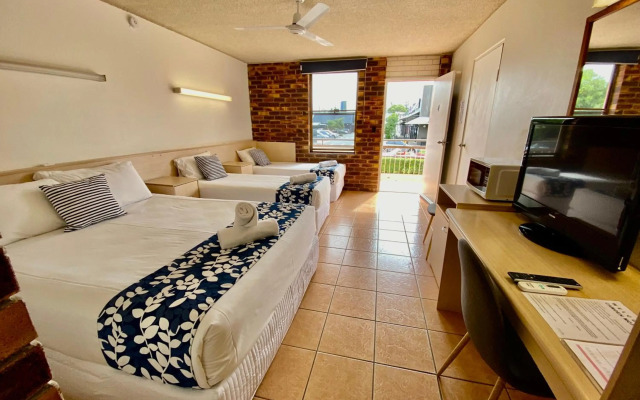 Camden Motor Inn