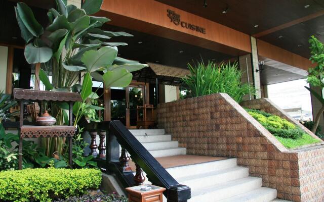 Chiang Mai Orchid Hotel