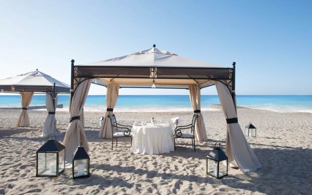 Aquila Rithymna Beach
