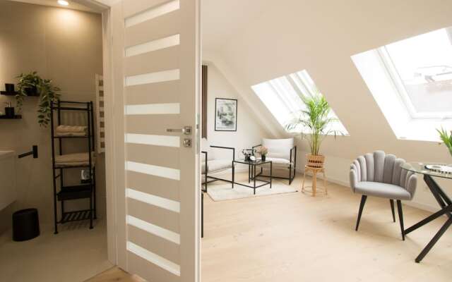Stylish & Modern Apartment