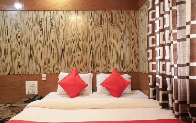 Hotel Rahul by OYO Rooms