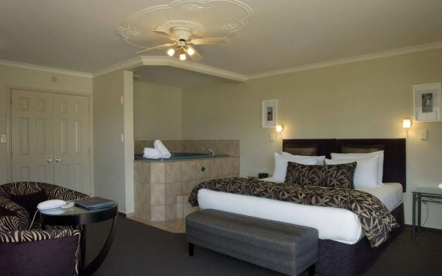 Silver Fern Rotorua Suites & Spa