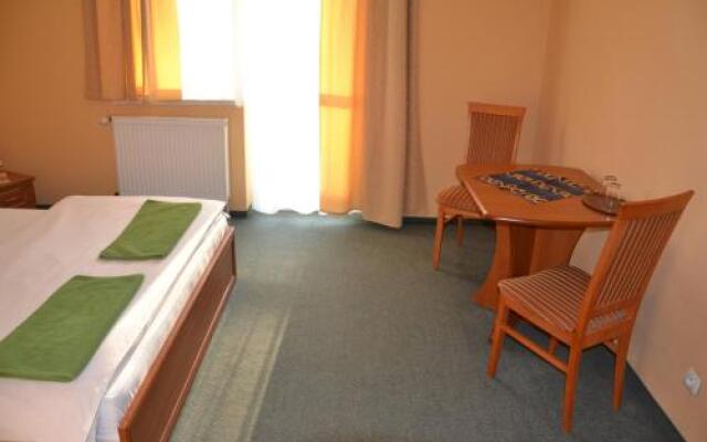 Hotelik Orlik