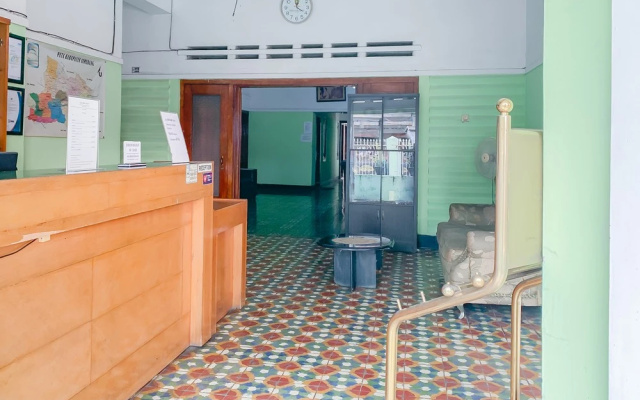 Urbanview Syariah Dasa Putra Sumedang – Guest Rooms – Sumedang