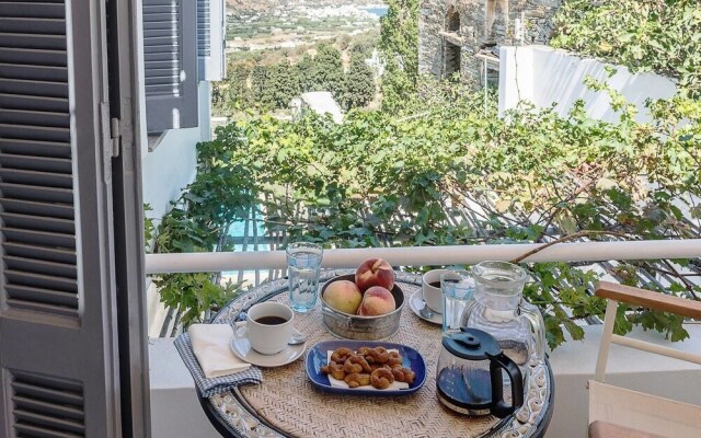 Bright Blue Studio near Stone Tower 1690 • Andros