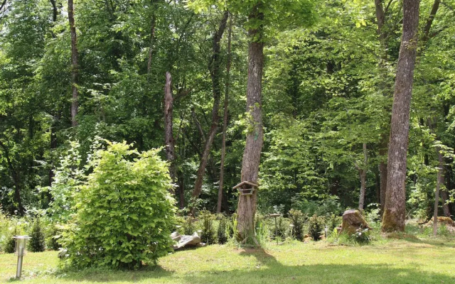 Tidy Holiday Home With Dishwasher, in a Green Area