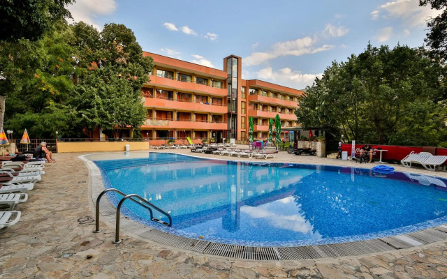 Hotel Kamchia Park