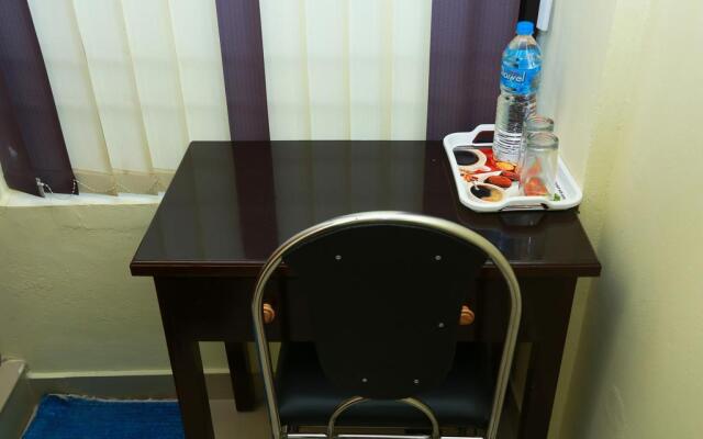 OYO 8273 Diamond Inn