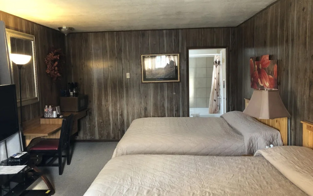 Rustic Inn Motel