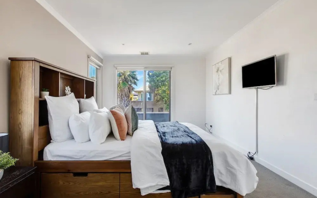 Family-friendly Home With Alfresco Patio & BBQ