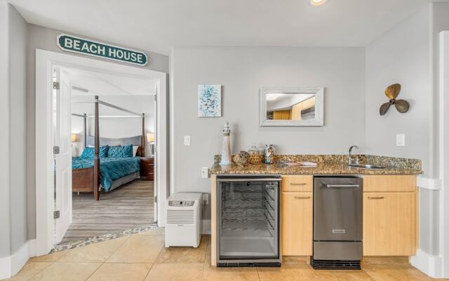 Crd0608 2 Bedroom Condo