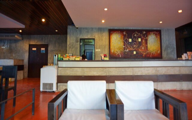 B2 Mahidol Boutique & Budget Hotel