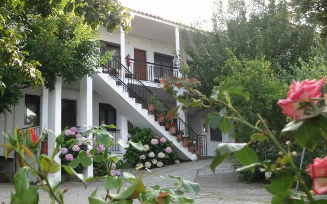Panagiotis Apostoloudias Rooms