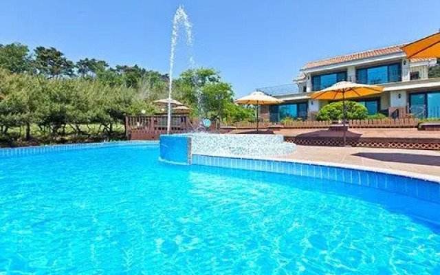 Taean Gomseom Paradise Pension