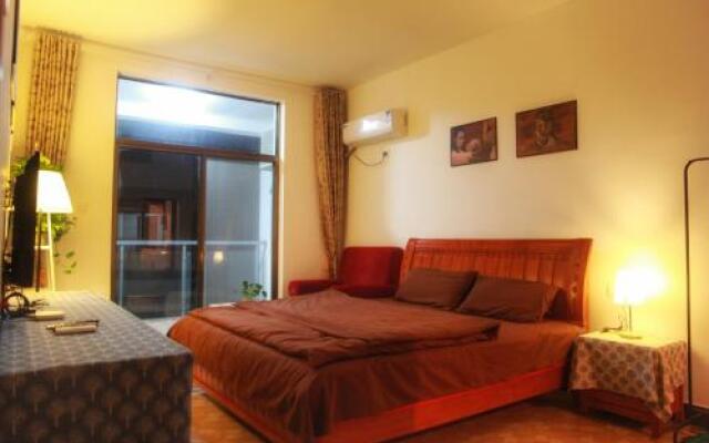 Huangshan October Guesthouse